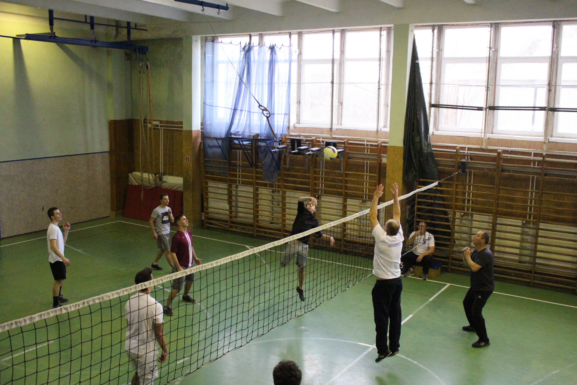 Tanár – Diák óév búcsúztató röplabda mérkőzés