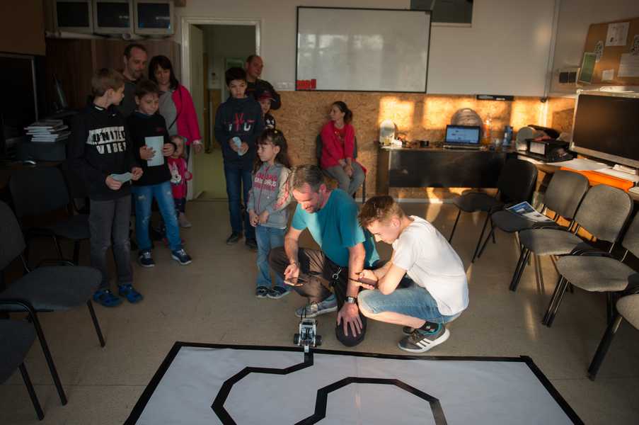 Lego robot